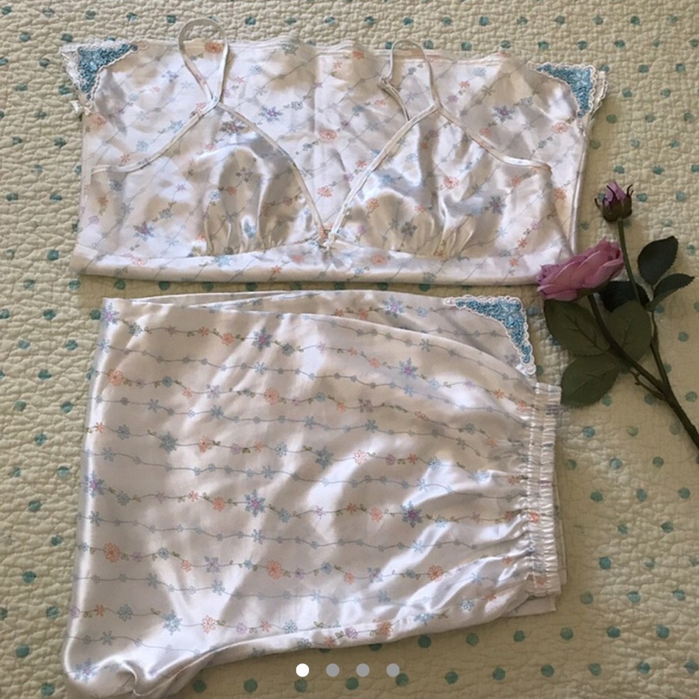Satin sleep set